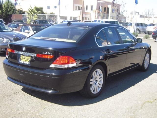 BMW 7 series 2002 photo 3