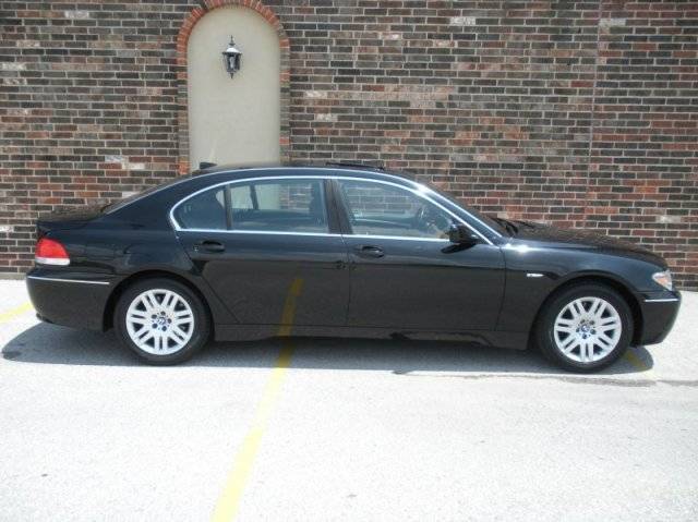 BMW 7 series 2002 photo 0
