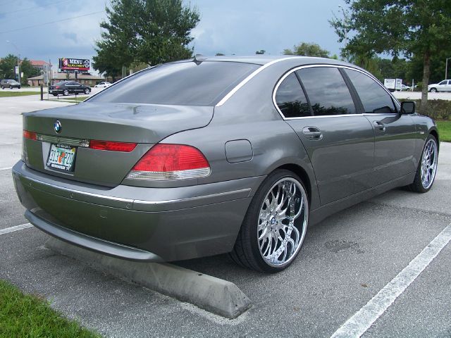 BMW 7 series 2002 photo 0