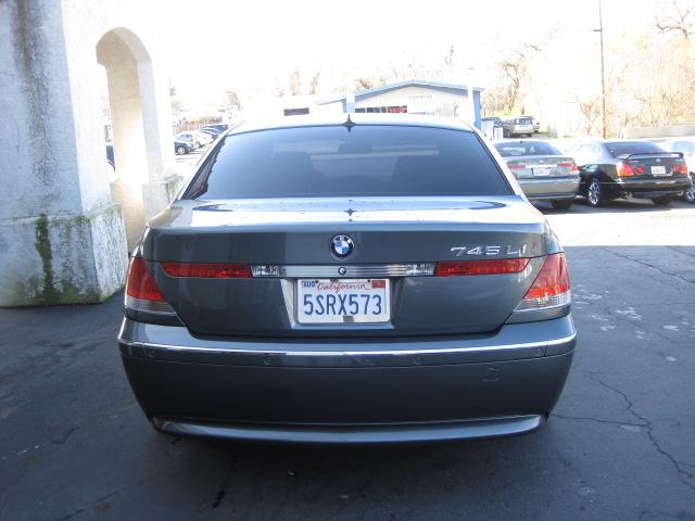 BMW 7 series 2002 photo 4