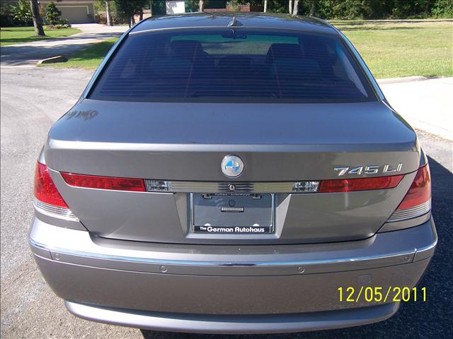 BMW 7 series 2002 photo 3