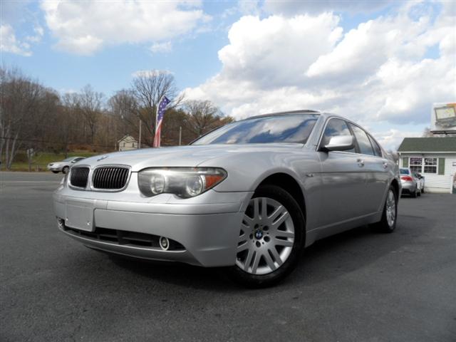 BMW 7 series XLT 4x4 W/leather Sedan