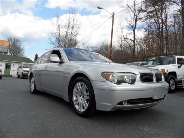 BMW 7 series 2002 photo 2