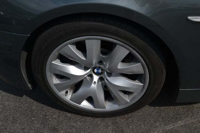 BMW 7 series 2003 photo 8