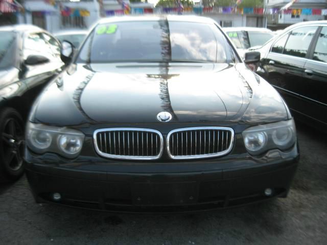 BMW 7 series 2003 photo 1