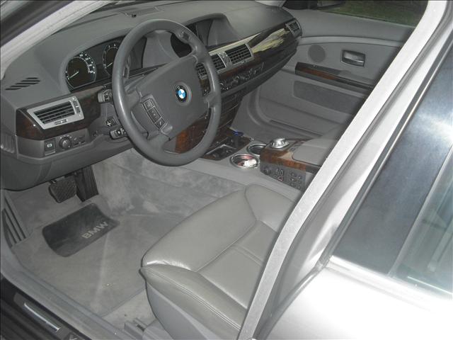 BMW 7 series 2003 photo 5