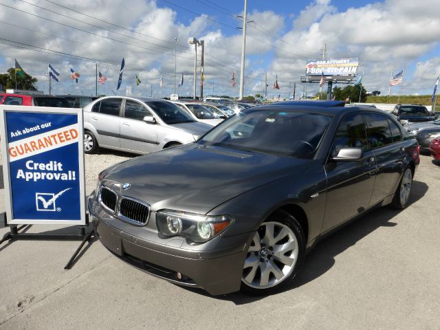 BMW 7 series 2003 photo 4