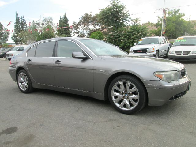 BMW 7 series 2003 photo 1