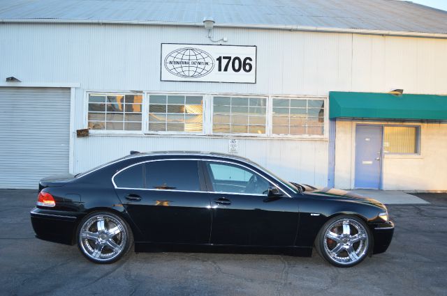 BMW 7 series 2003 photo 2