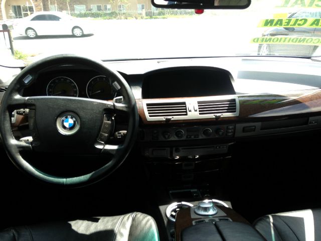 BMW 7 series XLT 4x4 W/leather Sedan