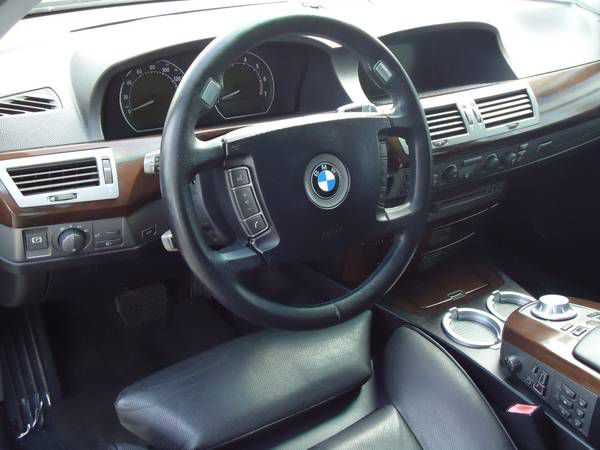 BMW 7 series 2003 photo 1
