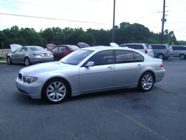 BMW 7 series 2003 photo 4