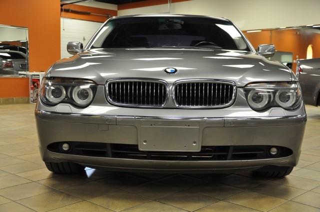 BMW 7 series 2004 photo 1