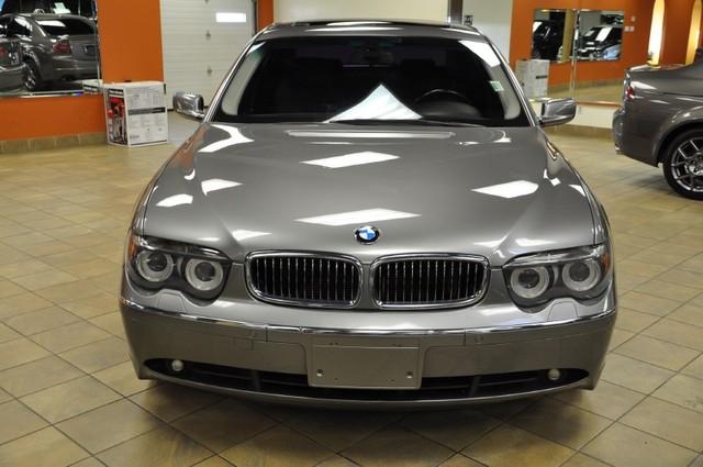 BMW 7 series 2004 photo 4
