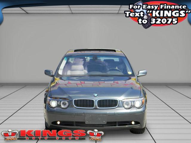 BMW 7 series 2004 photo 1