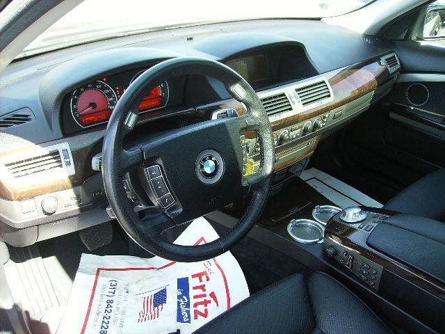 BMW 7 series 2004 photo 3