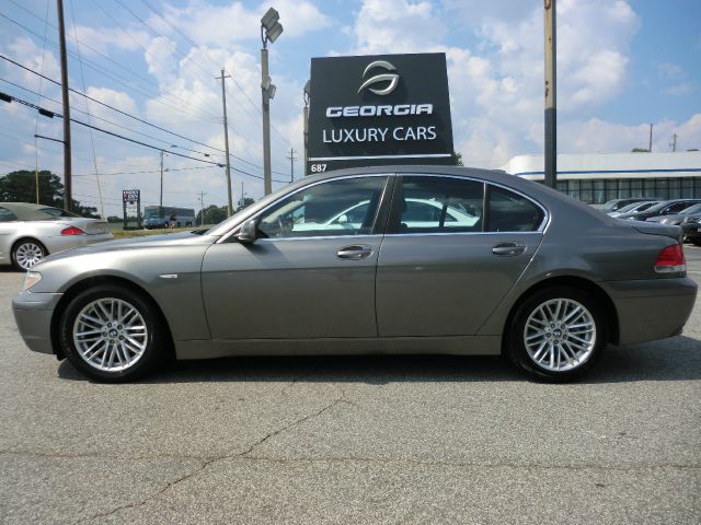 BMW 7 series 2004 photo 1