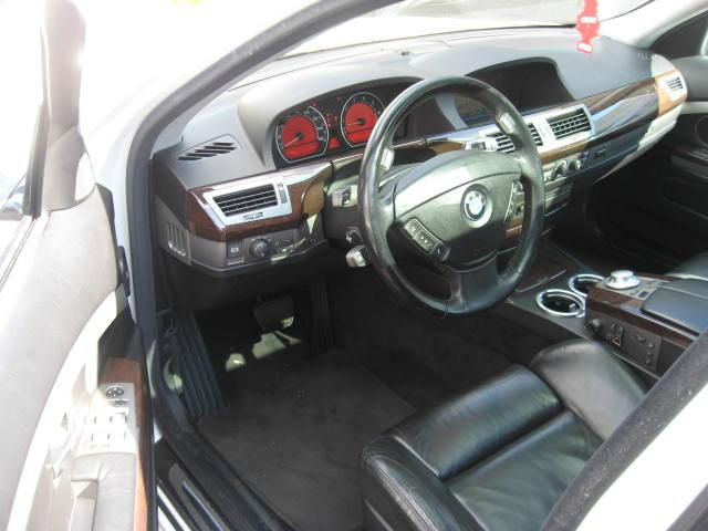 BMW 7 series 2004 photo 4