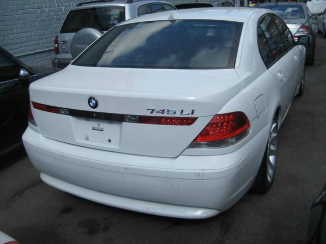 BMW 7 series 2004 photo 7