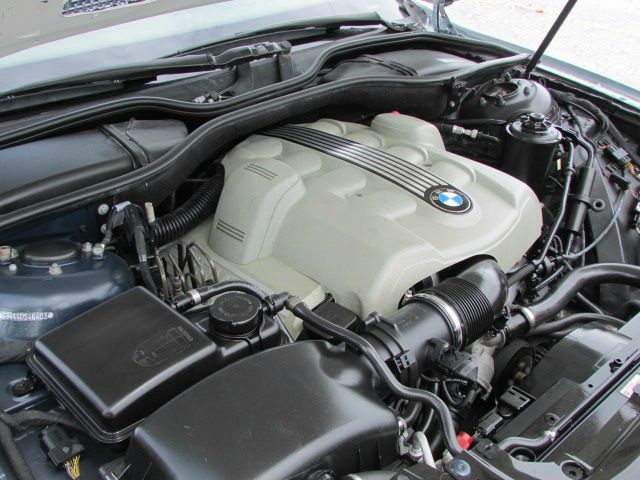 BMW 7 series 2004 photo 59