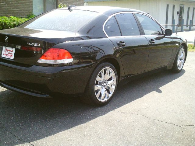 BMW 7 series XLT 4x4 W/leather Sedan