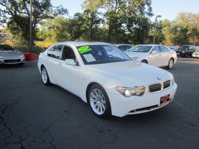 BMW 7 series XLT 4x4 W/leather Sedan