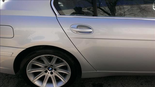 BMW 7 series 2005 photo 4