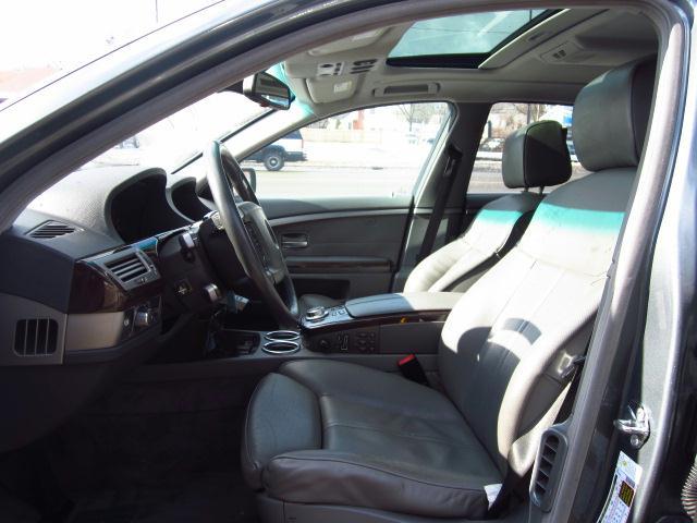 BMW 7 series 2006 photo 4