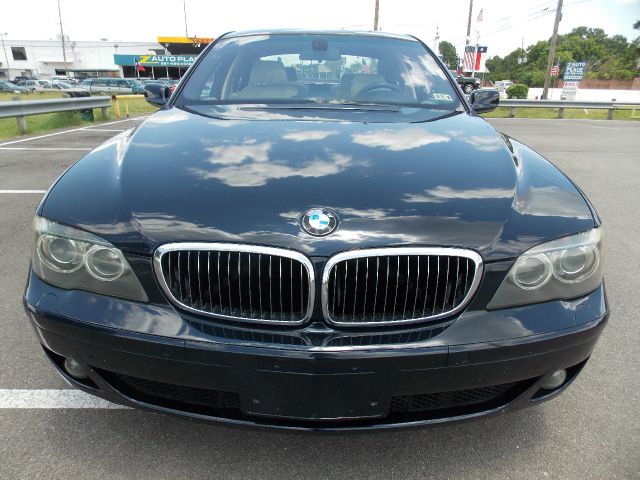 BMW 7 series 2006 photo 2