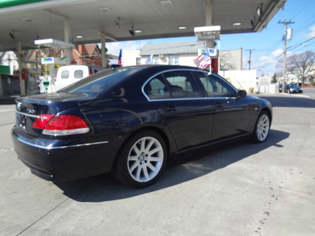 BMW 7 series 2006 photo 12