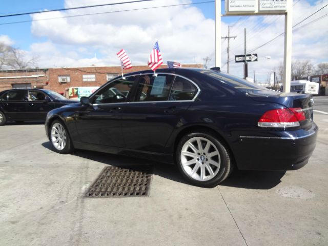 BMW 7 series 2006 photo 15