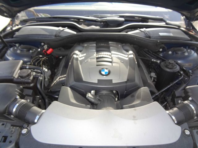 BMW 7 series 2006 photo 2