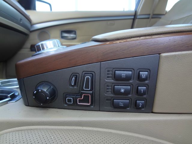 BMW 7 series 2006 photo 5