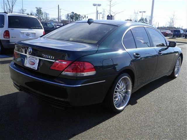 BMW 7 series 2006 photo 2