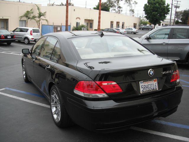 BMW 7 series 3.2 V6 NAV Sedan