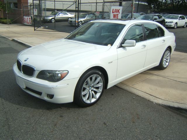 BMW 7 series 2006 photo 4