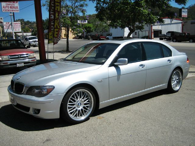 BMW 7 series 3.2 V6 NAV Sedan