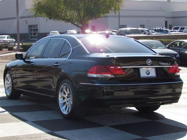 BMW 7 series 2006 photo 3