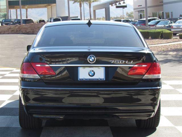 BMW 7 series 2006 photo 4