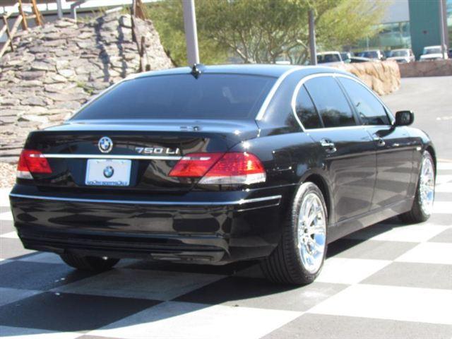 BMW 7 series 2006 photo 5