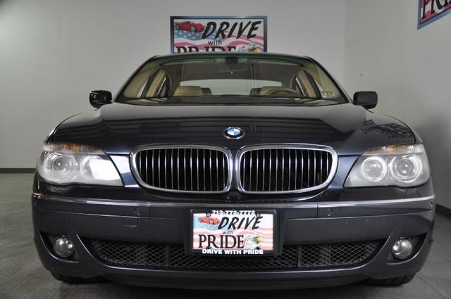 BMW 7 series 2006 photo 1