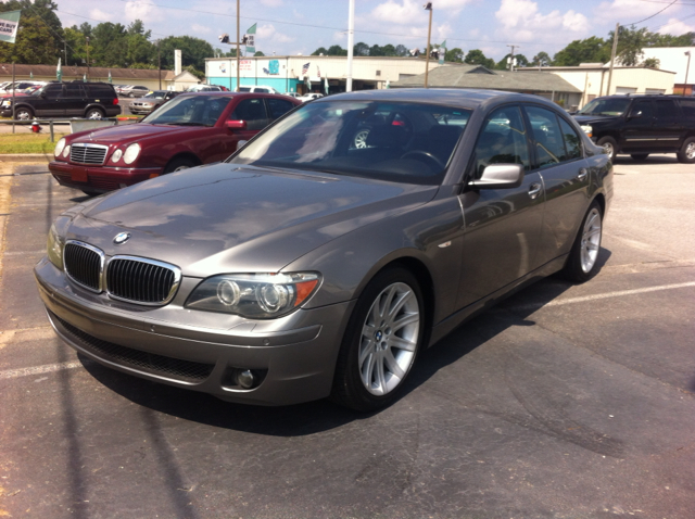 BMW 7 series 2006 photo 4