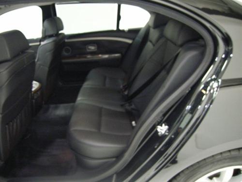 BMW 7 series 2007 photo 1