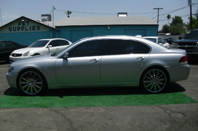 BMW 7 series 2007 photo 1