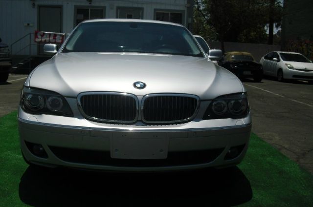 BMW 7 series 2007 photo 4