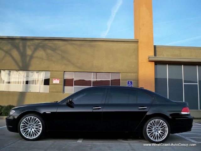 BMW 7 series 2008 photo 12