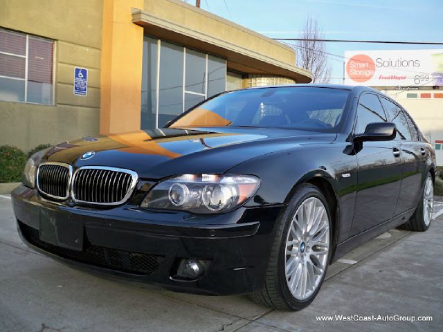 BMW 7 series 2008 photo 17