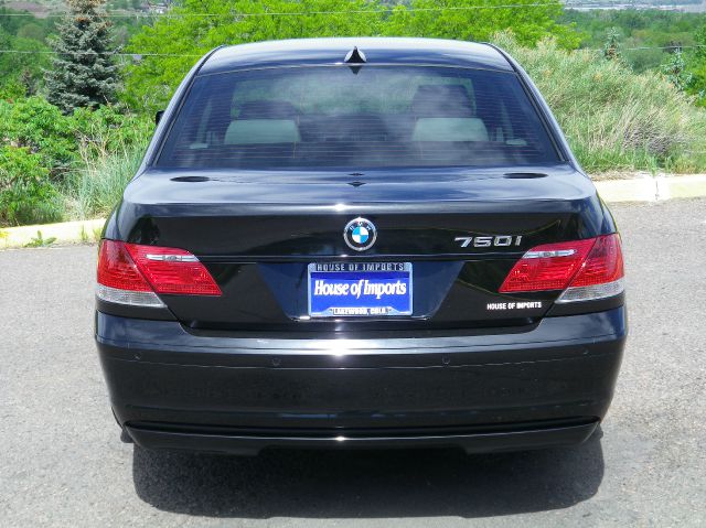BMW 7 series 2008 photo 1