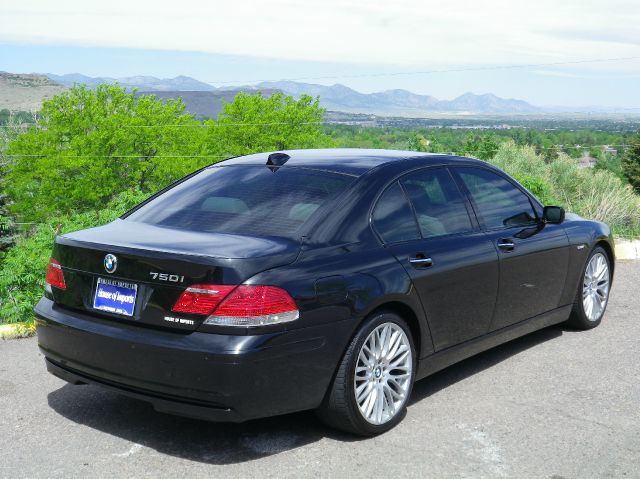 BMW 7 series 2008 photo 4