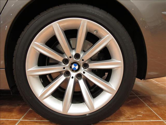 BMW 7 series 2008 photo 4